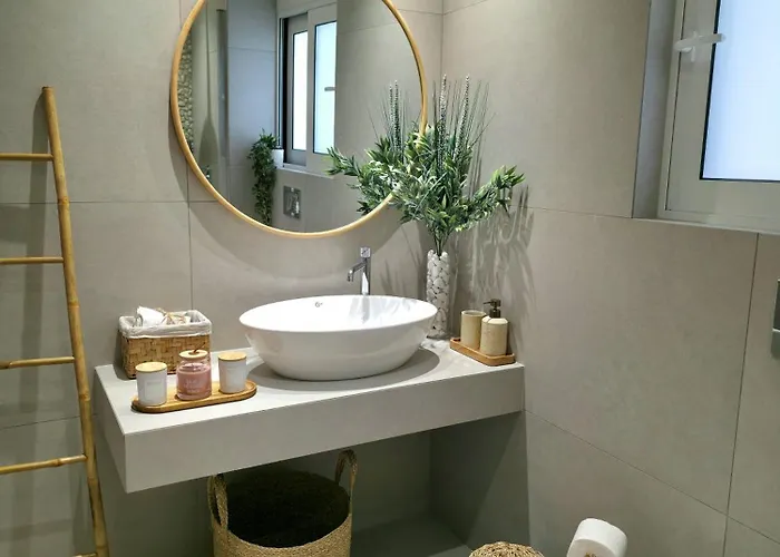 Center Luxury Spacious A&m Ii شقة