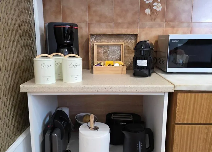 Center Luxury Spacious A&m Ii شقة Rhodes City