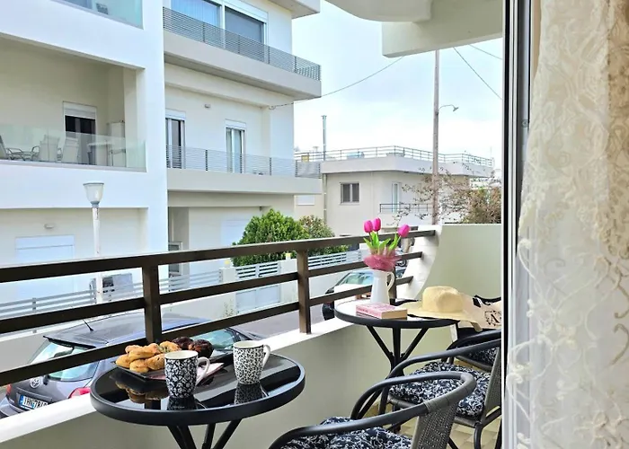 Center Luxury Spacious A&m Ii Rhodes City